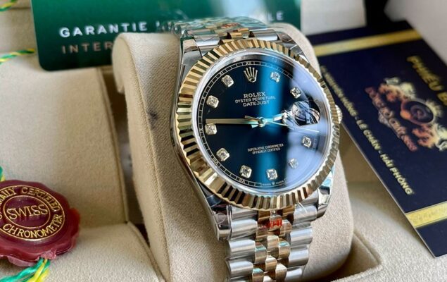 đồng hồ Rolex thật giả bằng mắt thường.