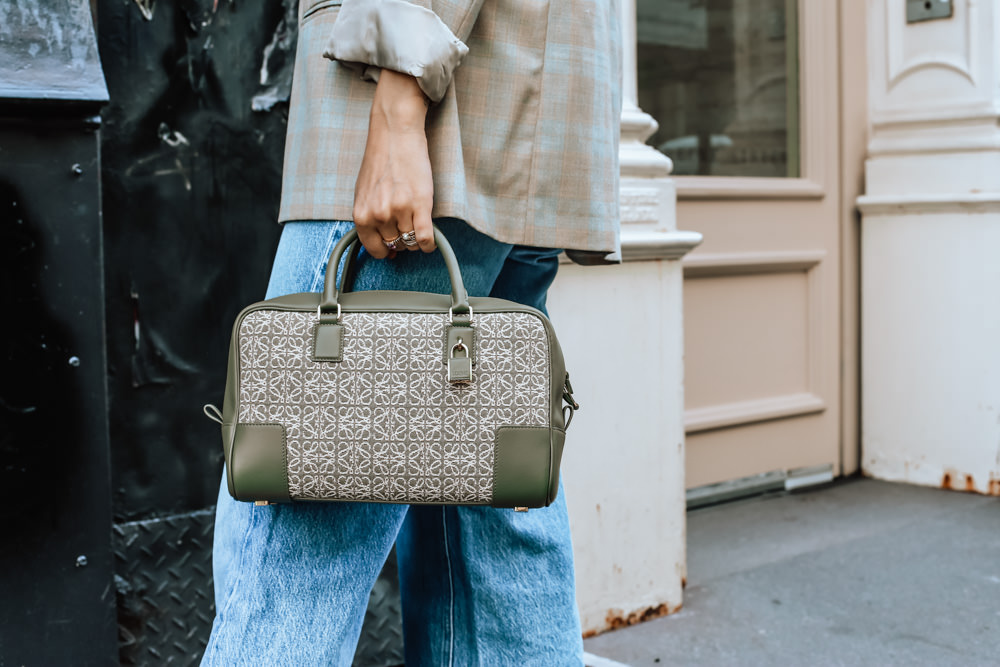 Loewe - Hãng thời trang đẳng cấp và sáng tạo 10